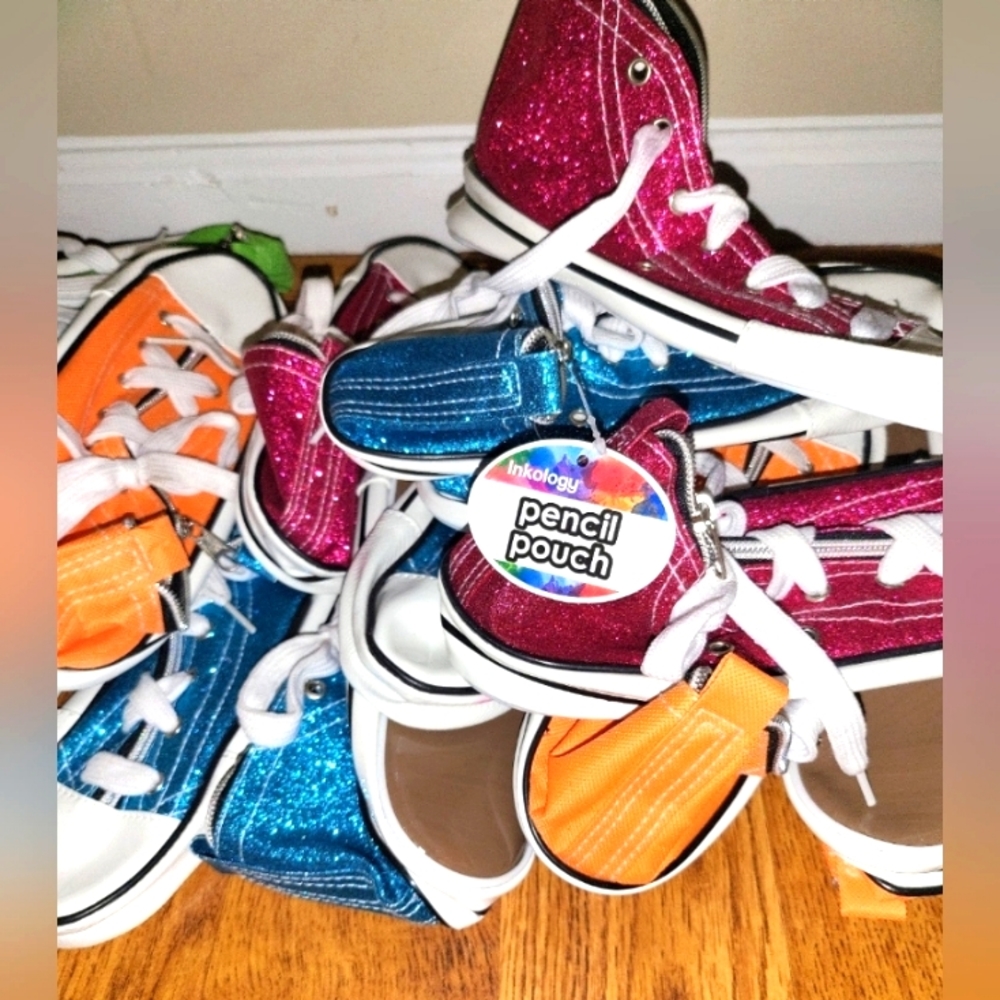 Inkology Sneaker Pencil Pouch (20)